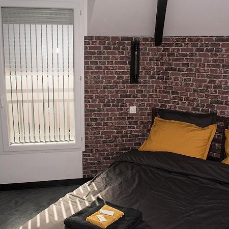 Meuble De Tourisme 3 Etoiles Loft Industriel A Fismes Villa Luaran gambar